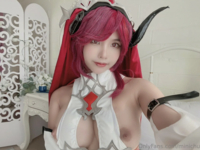 Minichu Nude Gallery