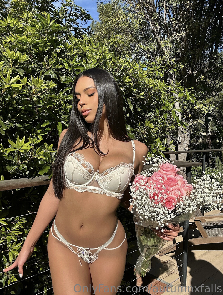 Autumn Falls Pussy Gallery