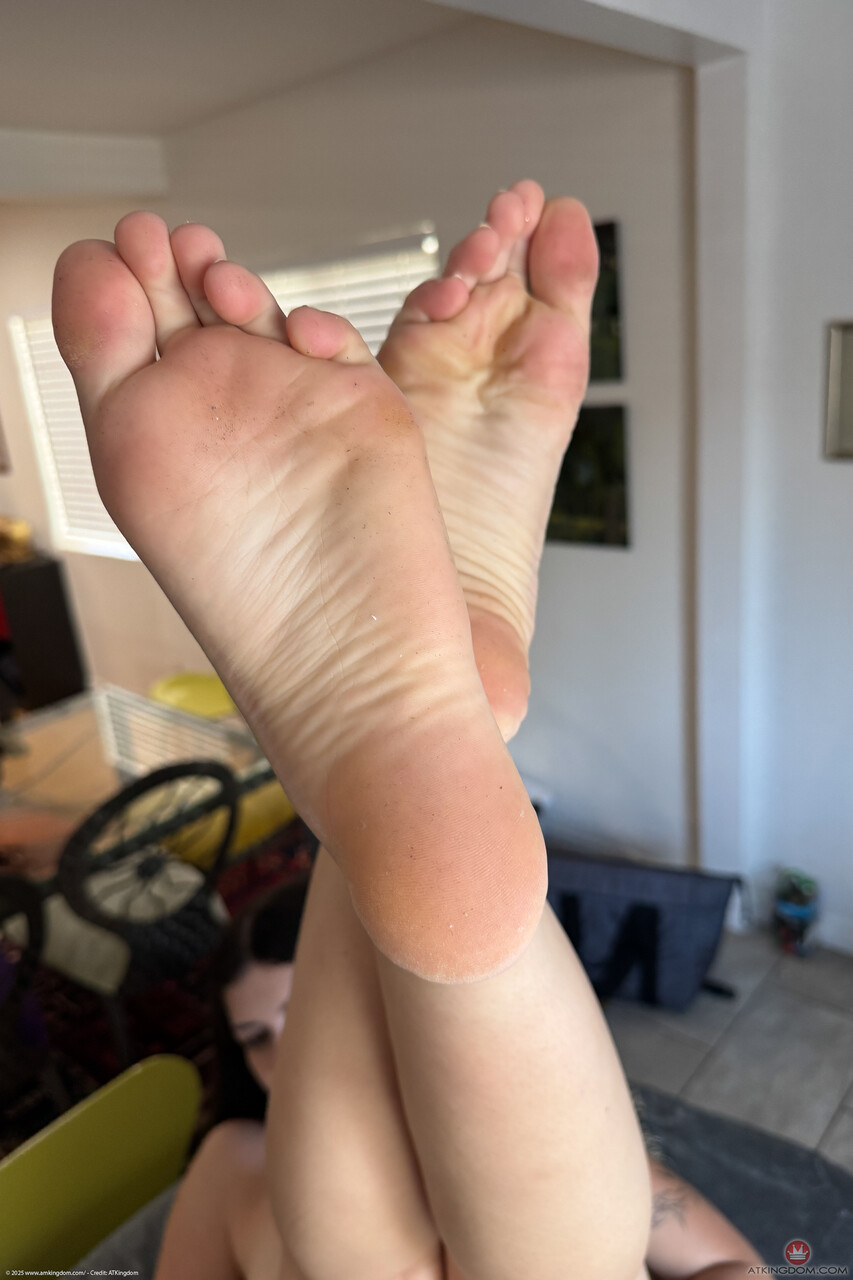 Lily Winters Nude Pictures